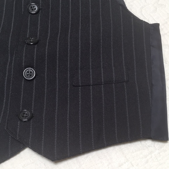 24m (5/$20) Black Pinstripe Vest/Waistcoat - Picture 2 of 7